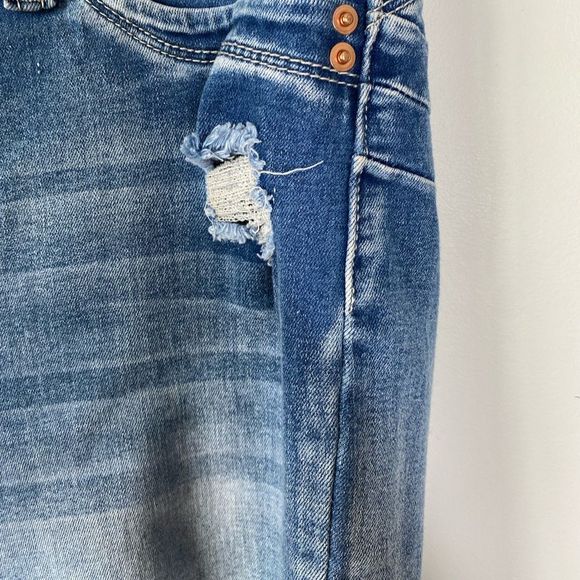 YMI Cropped Jeans Sz 31 - Picture 4 of 14